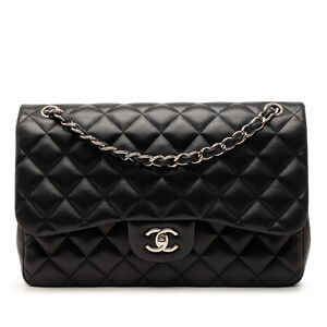 Pre-Loved Chanel Jumbo Classic Lambskin Double Flap